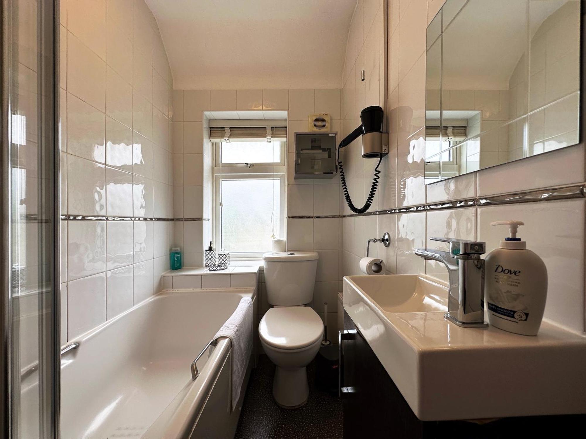 Maria's House In East London Apartment *