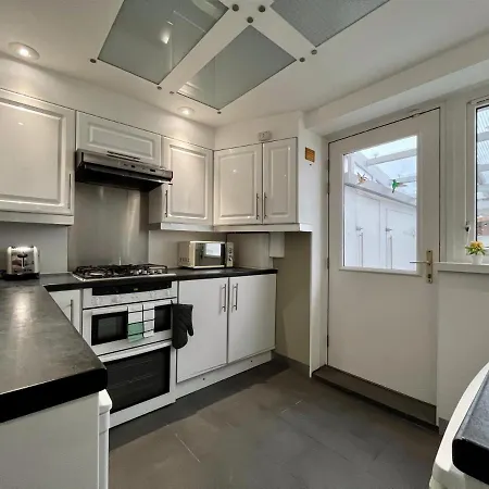 Apartamento Maria'S House In East London Dagenham Exterior foto