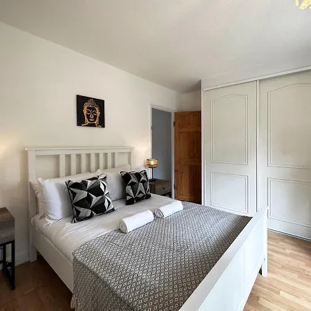 Apartamento Maria'S House In East London Dagenham Exterior foto